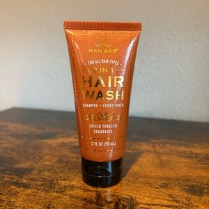 MAN BAR 2 in 1 HAIR WASH Shampoo + Conditioner in Spiced Tobacco Scent